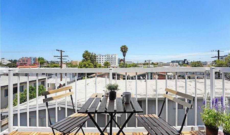 3568 Keystone Ave 10, Los Angeles, CA 90034 - 2 Beds, 2 Bath
