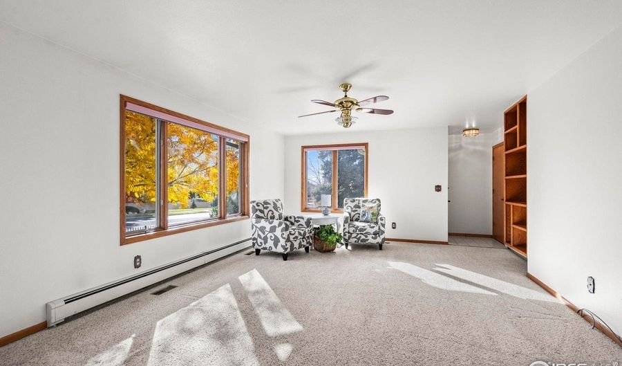 13 Curtis Ct, Broomfield, CO 80020 - 3 Beds, 2 Bath