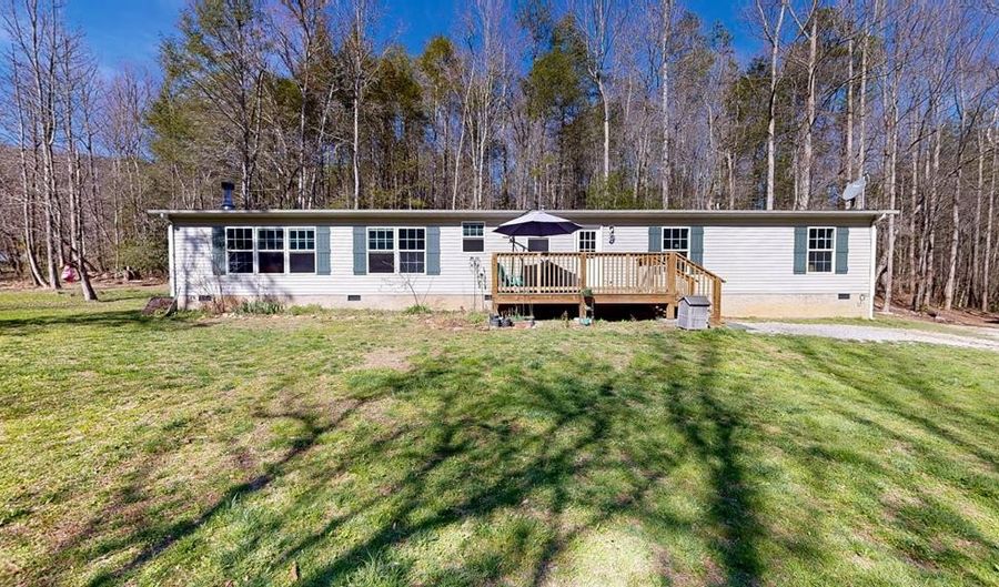 5009 Mathis Branch Rd, Cosby, TN 37722 - 5 Beds, 3 Bath