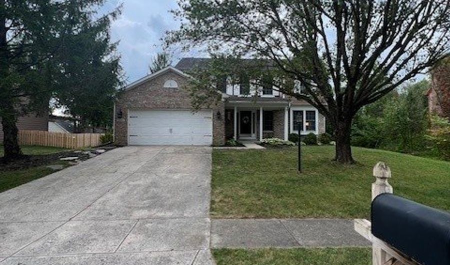 11943 Glen Cove Ct, Indianapolis, IN 46236 - 4 Beds, 3 Bath
