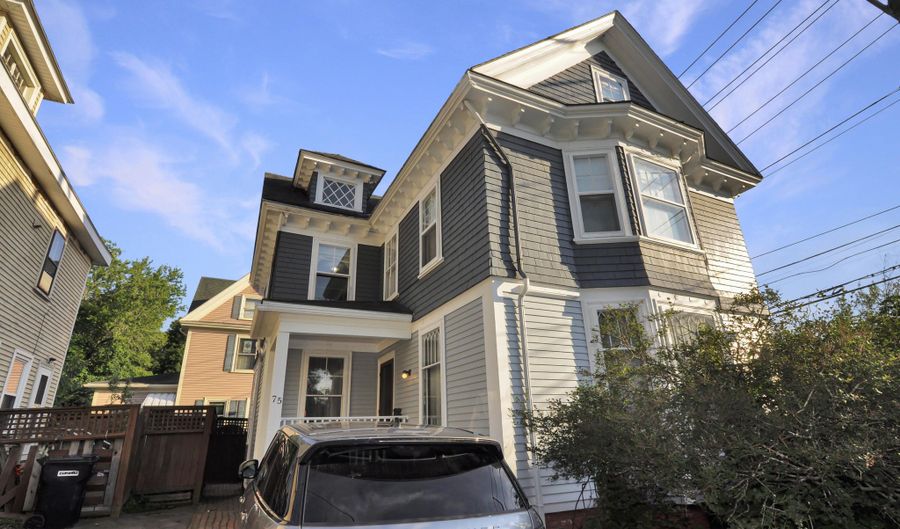 75 S South Park St, Bangor, ME 04401 - 3 Beds, 3 Bath