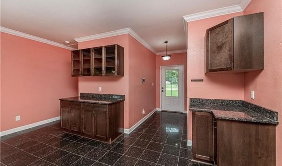 30385 DAWSON Ln, Albany, LA 70711 - 3 Beds, 2 Bath