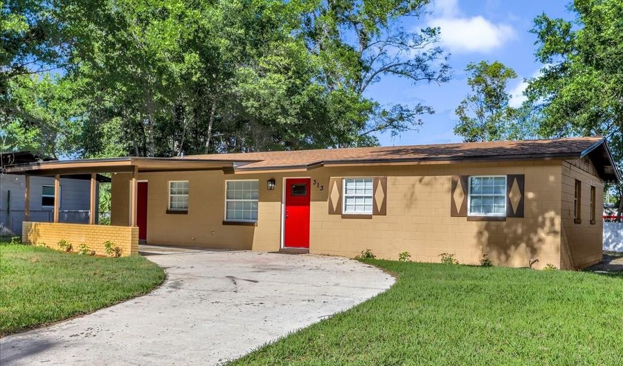 313 SALINA Dr, Altamonte Springs, FL 32701 - 4 Beds, 2 Bath