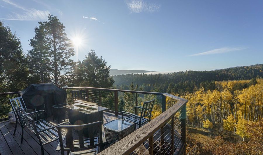 31 Agua Fria Dr, Angel Fire, NM 87710 - 3 Beds, 3 Bath