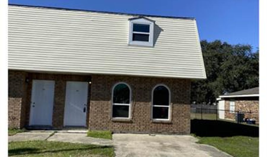 332 WOODLAND Dr, Boutte, LA 70039 - 3 Beds, 2 Bath