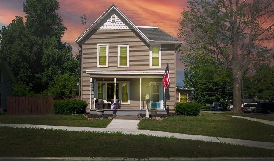 315 N York St, Albion, IN 46701 - 3 Beds, 2 Bath