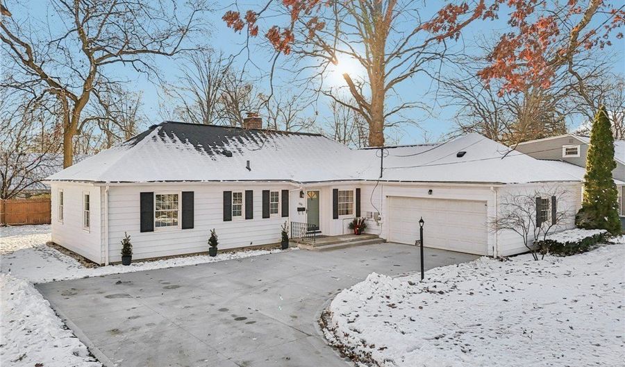 1126 Greenvale Ave, Akron, OH 44313 - 3 Beds, 2 Bath