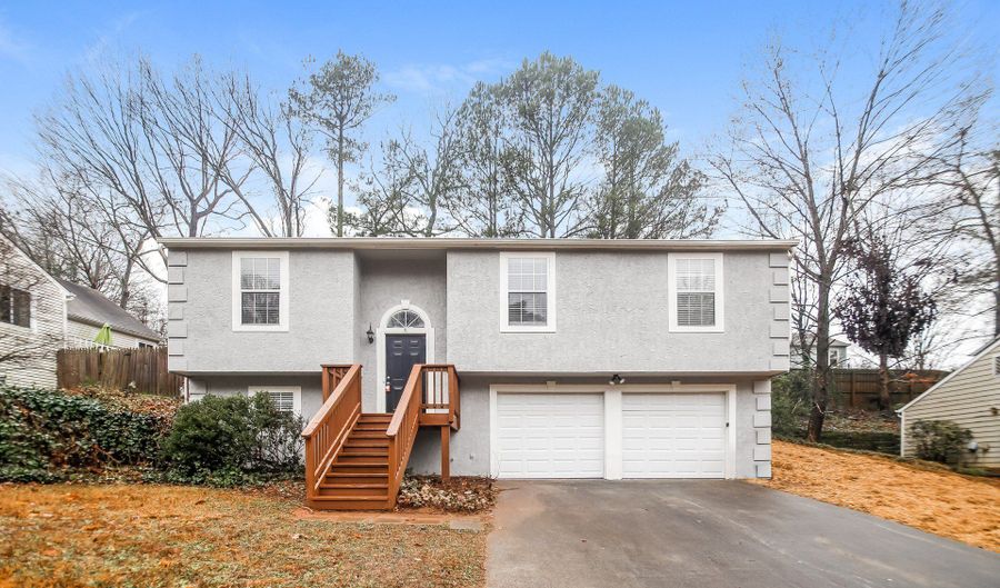 1817 Crescent Hl, Acworth, GA 30102 - 3 Beds, 3 Bath
