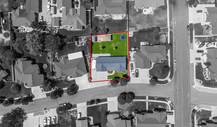 5177 Canterbury, Chubbuck, ID 83202 - 5 Beds, 3 Bath