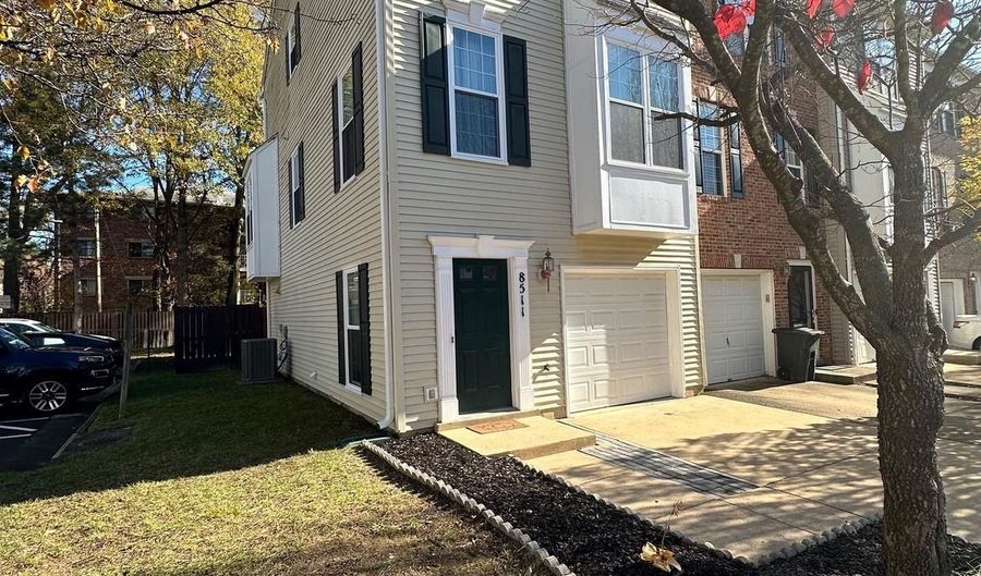 8511 TOWNE MANOR Ct, Alexandria, VA 22309 - 3 Beds, 4 Bath