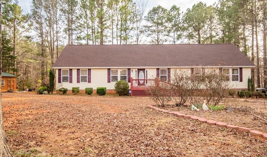 86 Arbor Dr, Roanoke Rapids, NC 27870 - 4 Beds, 2 Bath