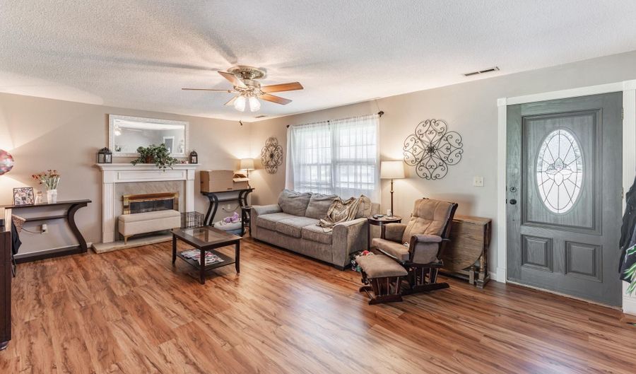 184 Bullit Cir, Ardmore, AL 35739 - 3 Beds, 2 Bath