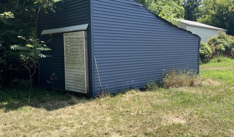 4338 110th Ave, Allegan, MI 49010 - 2 Beds, 1 Bath
