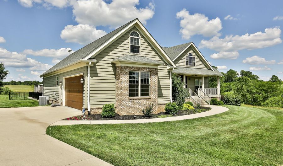3790 W Vigo Rd, Bagdad, KY 40003 - 4 Beds, 3 Bath