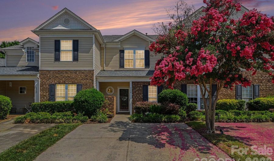 5338 Silabert Ave, Charlotte, NC 28205 - 2 Beds, 3 Bath