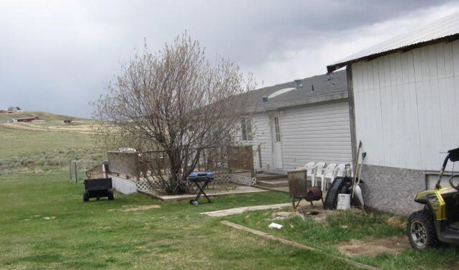 5 SHELLEY Rd, Boulder, WY 82923 - 4 Beds, 2 Bath