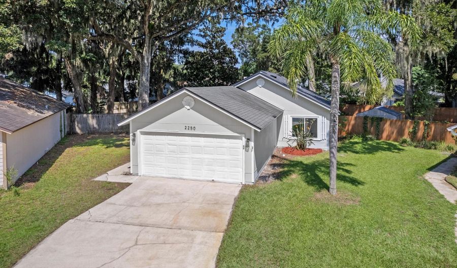 2250 ASPEN RIDGE Ct, Jacksonville, FL 32233 - 4 Beds, 2 Bath