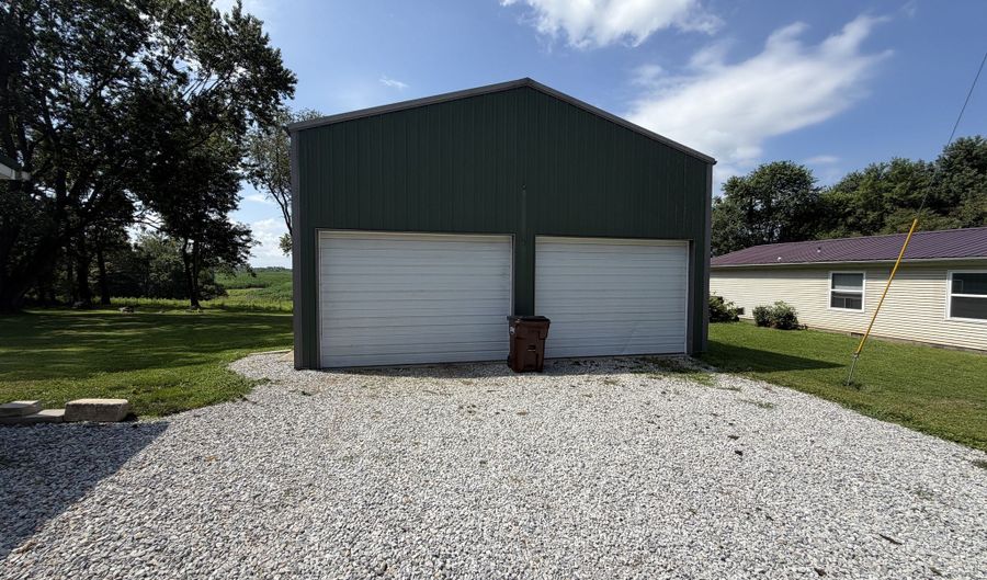 6870 State Road 158, Bedford, IN 47421 - 2 Beds, 2 Bath