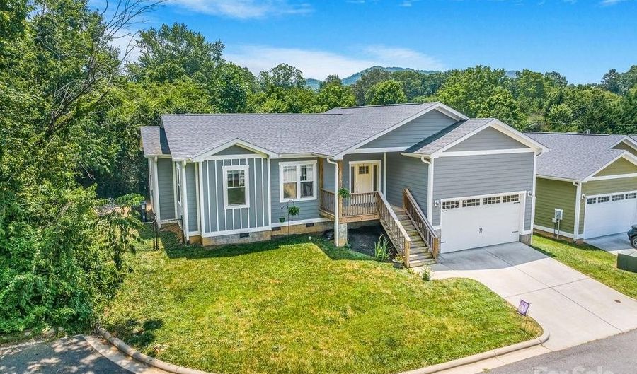 11 May St, Asheville, NC 28803 - 3 Beds, 2 Bath