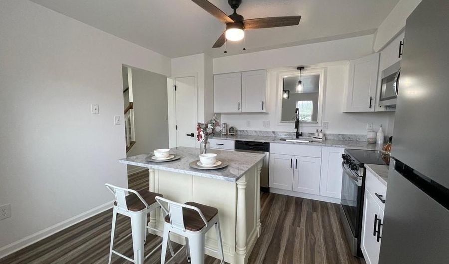 241 FLINT HILL Rd, Alburtis, PA 18011 - 3 Beds, 2 Bath