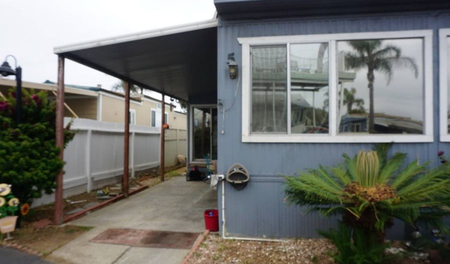 6550 Ponto Dr 5, Carlsbad, CA 92011 - 2 Beds, 2 Bath