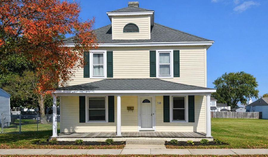 310 WALNUT St, Bridgeville, DE 19933 - 4 Beds, 2 Bath