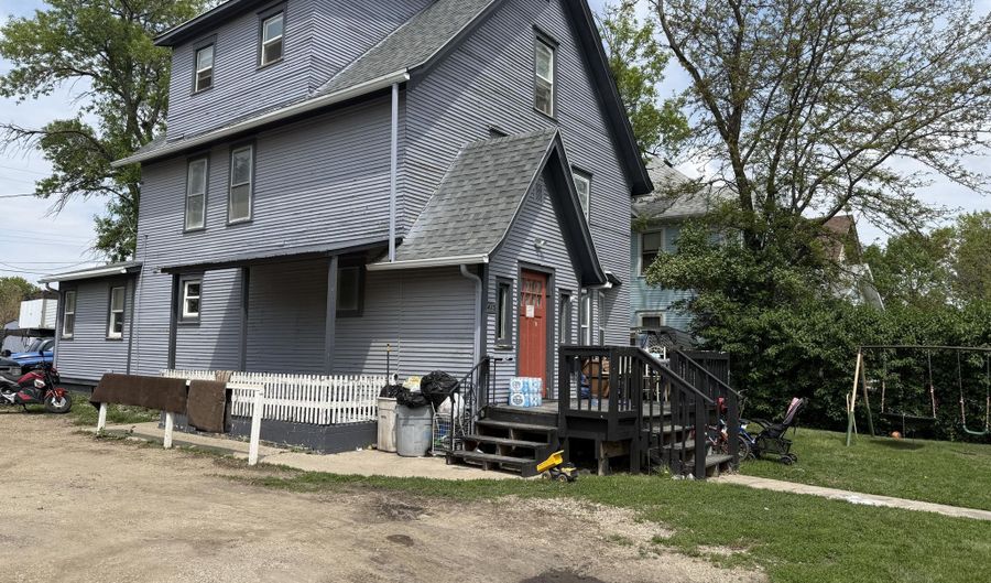 415 N Lincoln St, Aberdeen, SD 57401 - 0 Beds, 0 Bath
