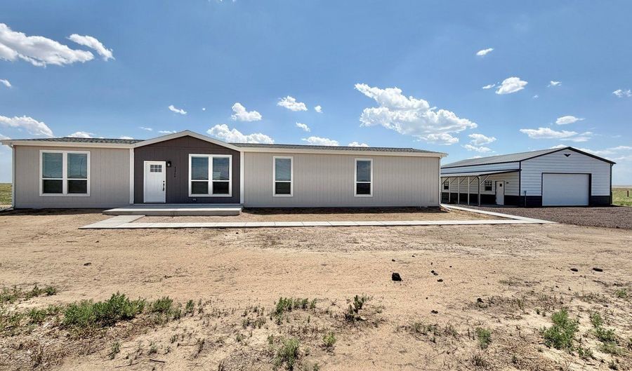 41746 County Road 80, Briggsdale, CO 80611 - 4 Beds, 2 Bath