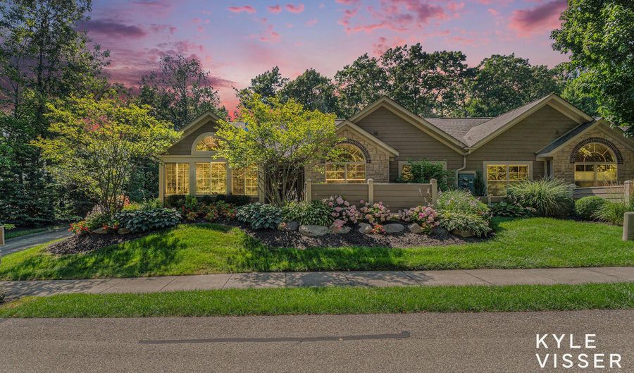 1145 Bridge Crest Dr SE, Ada, MI 49301 - 2 Beds, 2 Bath