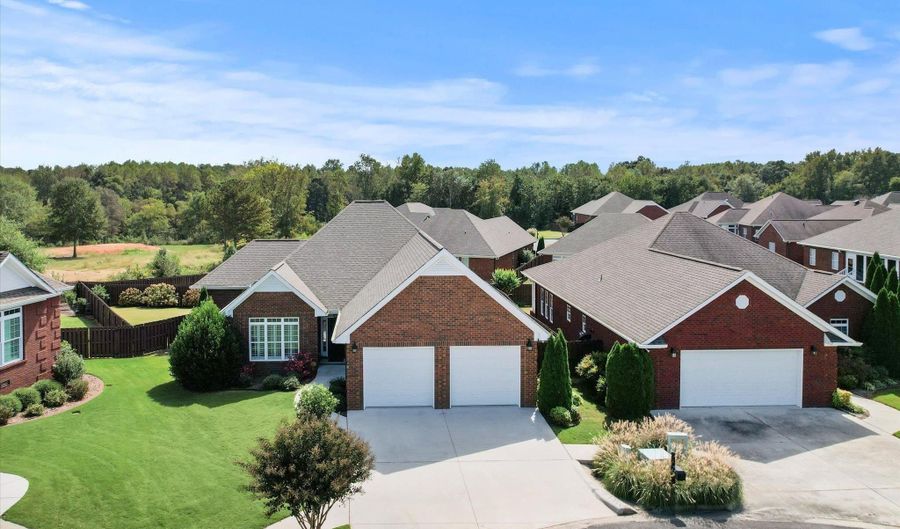 108 Canterbury Cir, Arab, AL 35016 - 3 Beds, 3 Bath