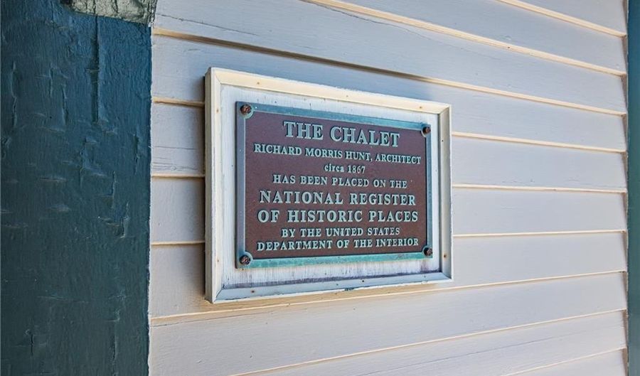 35 Chastellux Ave I, Newport, RI 02840 - 1 Beds, 1 Bath