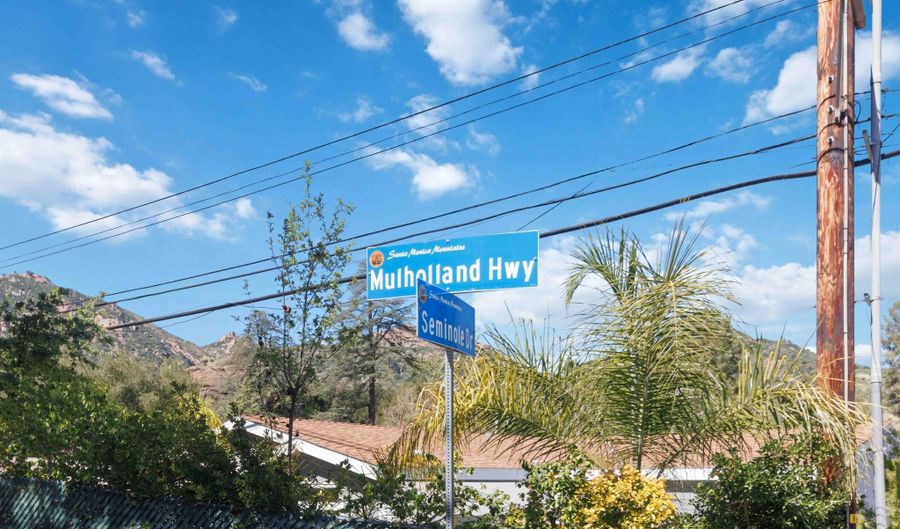30473 Mulholland Hwy 170, Agoura Hills, CA 91301 - 0 Beds, 0 Bath