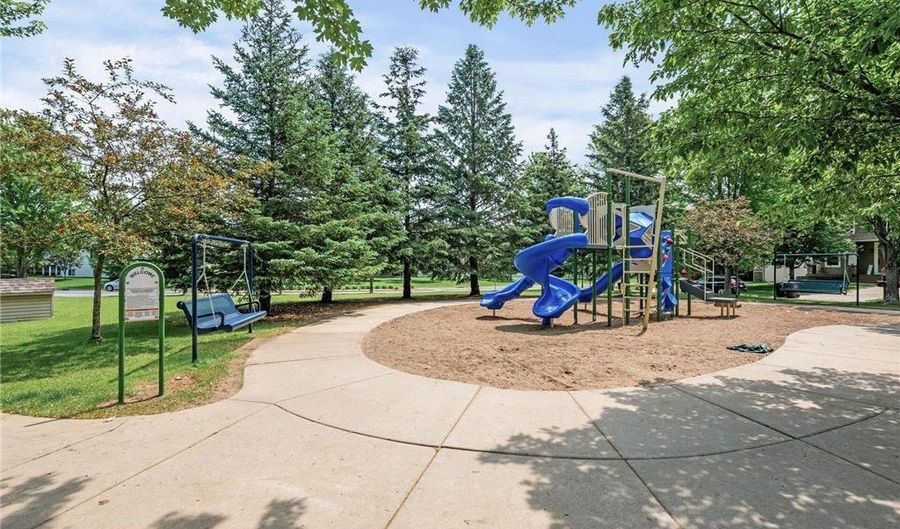 14683 Sodium St NW, Ramsey, MN 55303 - 5 Beds, 4 Bath
