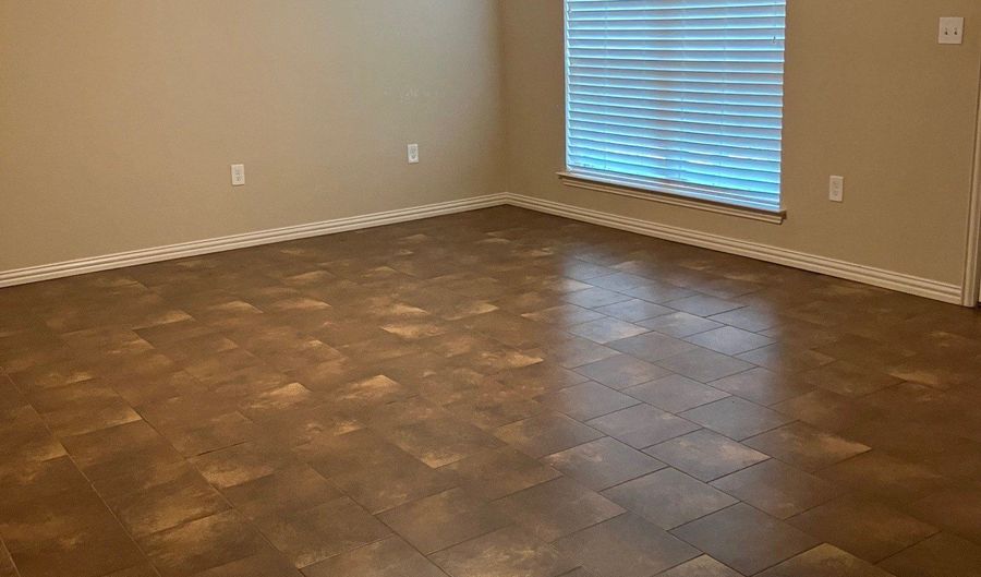 108 Jarvis Ln, Aledo, TX 76008 - 2 Beds, 2 Bath
