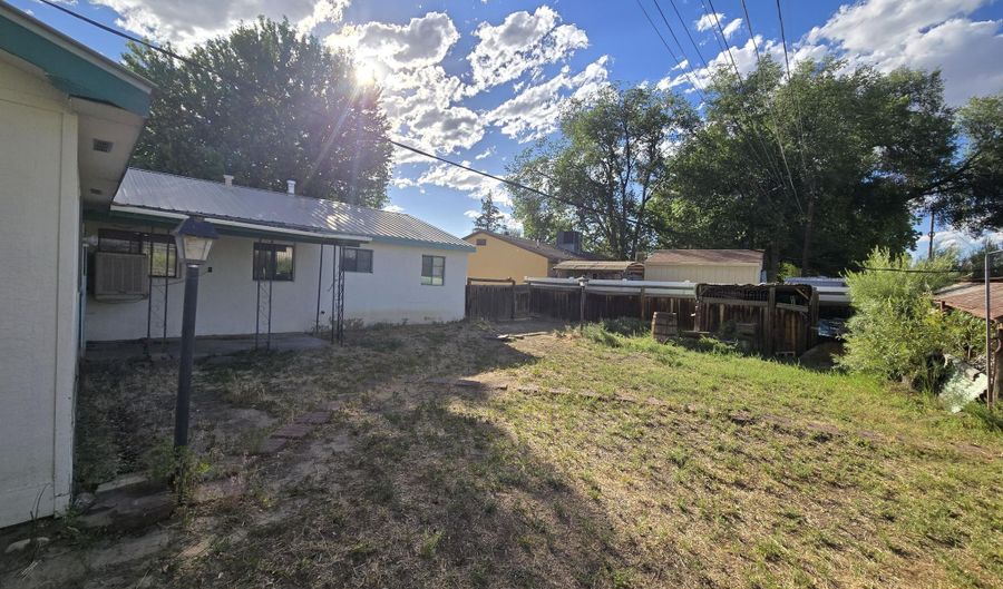 830 BAIRD Cir, Aztec, NM 87410 - 3 Beds, 2 Bath