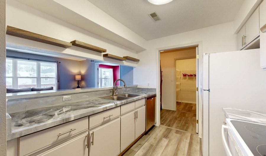 1265 Millbrook Trl, Ann Arbor, MI 48108 - 2 Beds, 2 Bath