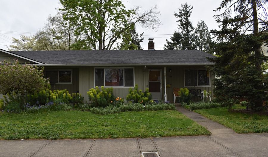 284 NW 4TH Ave, Canby, OR 97013 - 0 Beds, 0 Bath