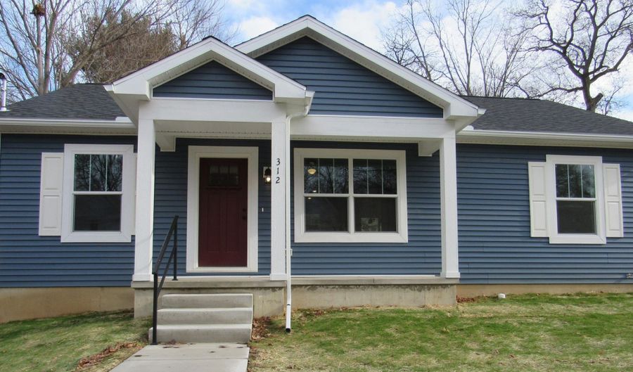 312 Fitch St, Albion, MI 49224 - 3 Beds, 2 Bath