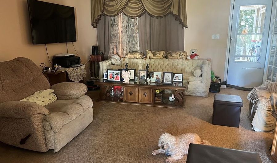 2440 BASSFORD Ln, Albany, GA 31707 - 3 Beds, 2 Bath