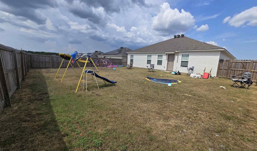 4033 Kings River Trl, Bauxite, AR 72011 - 4 Beds, 2 Bath