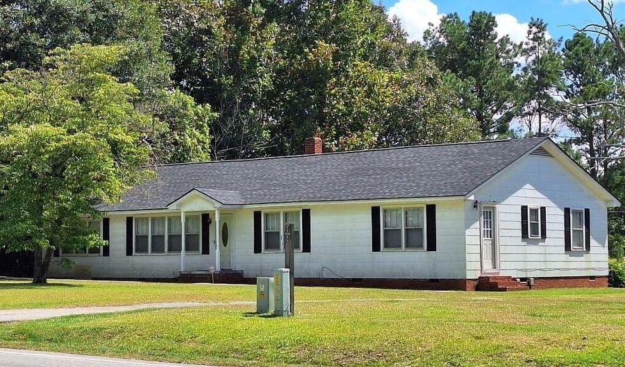 2519 Jamestown Rd, Bishopville, SC 29010 - 3 Beds, 2 Bath