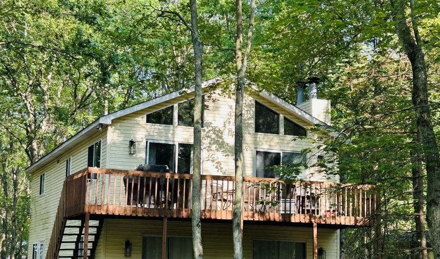 54 Spencer Ln, Albrightsville, PA 18210 - 5 Beds, 2 Bath