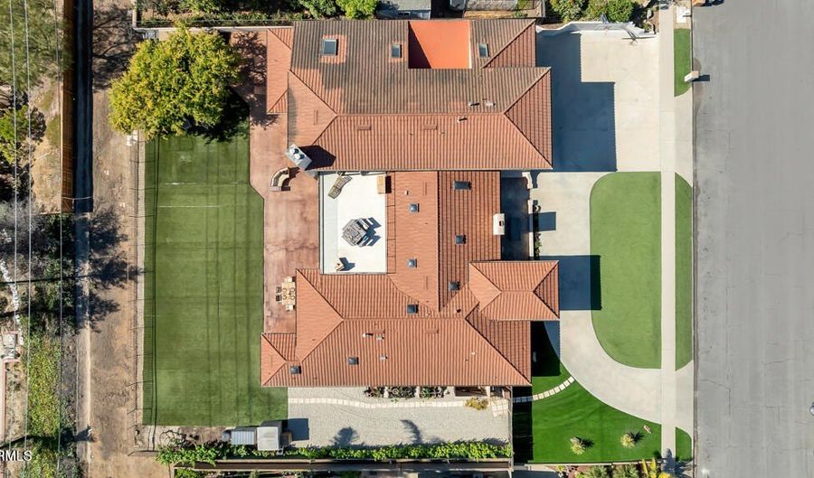 3181 Goldenspur Dr, Camarillo, CA 93010 - 5 Beds, 5 Bath