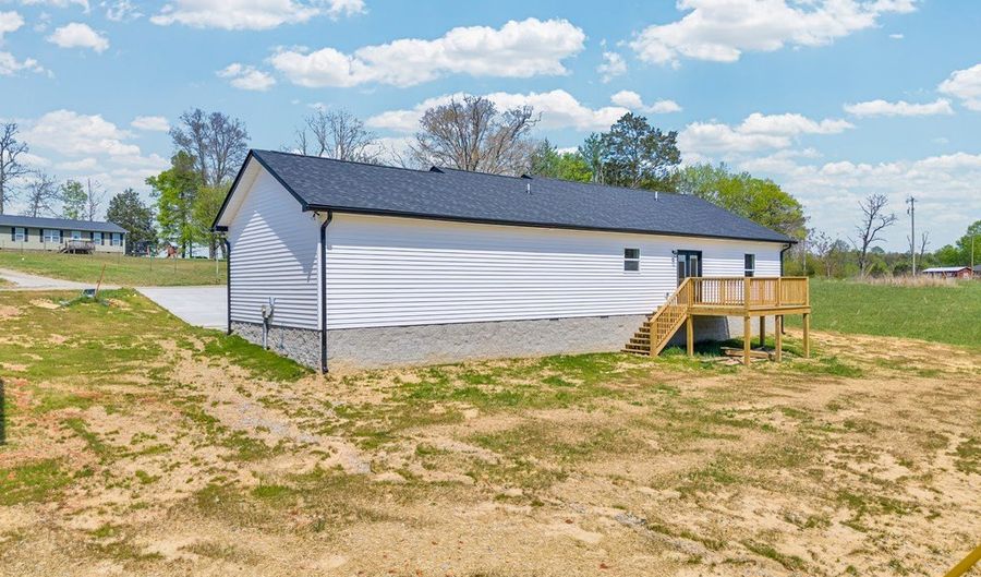 8352 Southfork, Baxter, TN 38583 - 3 Beds, 2 Bath