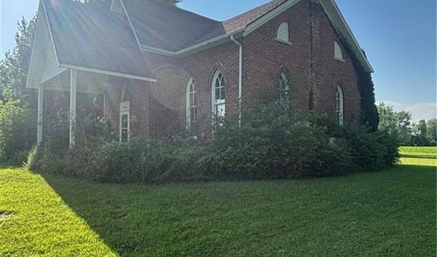 6008 Delisle-Fourman Rd, Arcanum, OH 45304 - 2 Beds, 1 Bath