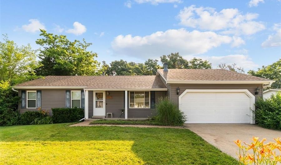 1437 Castle Mill Dr, Arnold, MO 63010 - 3 Beds, 2 Bath