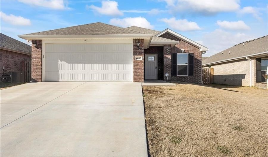 6007 NW Ettie May St, Bentonville, AR 72713 - 3 Beds, 2 Bath
