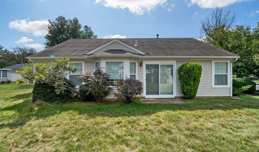 7 Tamarack Ct, Barnegat, NJ 08005 - 2 Beds, 1 Bath