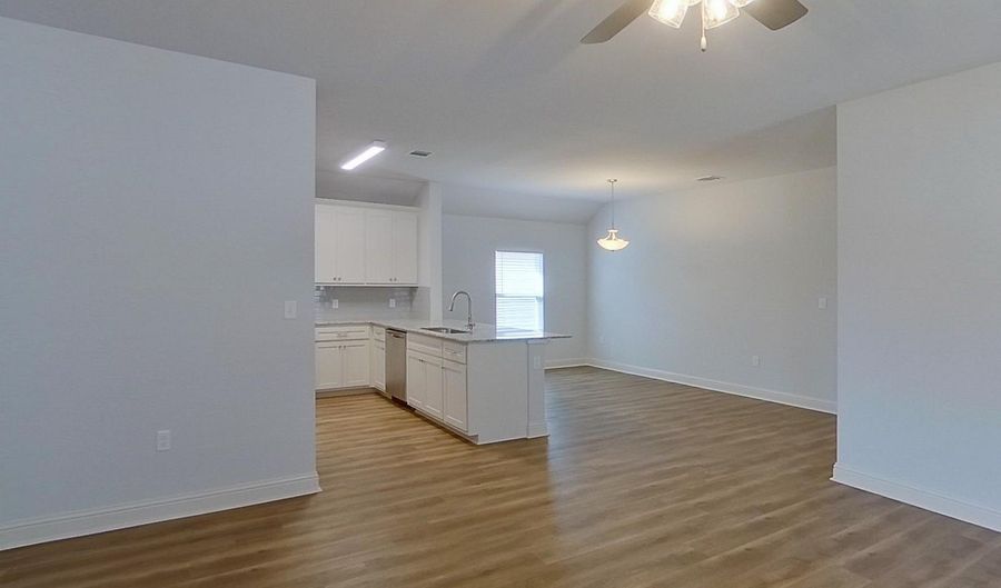17617 Carlisle Ave, Baton Rouge, LA 70817 - 3 Beds, 2 Bath
