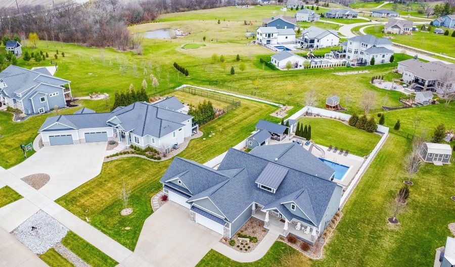28887 Frost Ln, Adel, IA 50003 - 5 Beds, 5 Bath